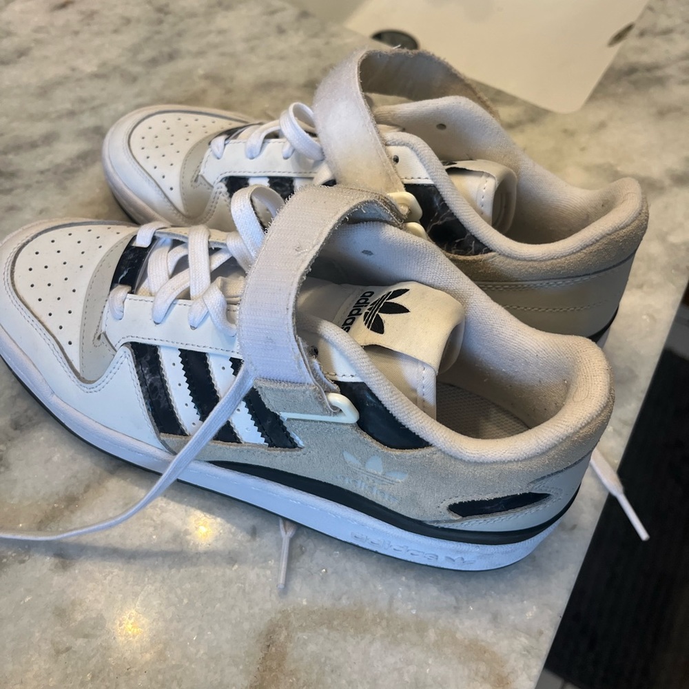 Adidas Women’s Forum Low Shoes